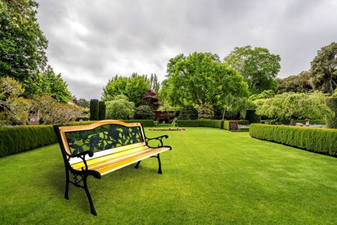 ŁAWKA OGRODOWA ŻELIWNA RÓŻA