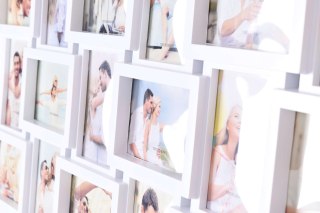 FOTORAMKA NA 18 ZDJĘĆ MORKA BIAŁA