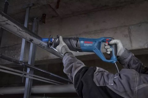 PIŁA SZABLASTA GSA 12-30 1250W PIŁA SZABLASTA GSA 12-30 1250W