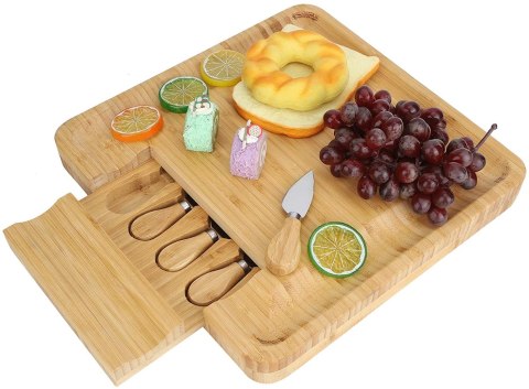 BAMBUSOWA DESKA DO PRZEKĄSEK I SERÓW ESTERA