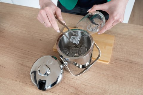 WIADERKO DO LODU ZE SZCZYPCAMI FACUNDO