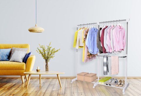 WIESZAK MOBILNY NA KÓŁKACH STOJĄCY RUFO BIAŁY