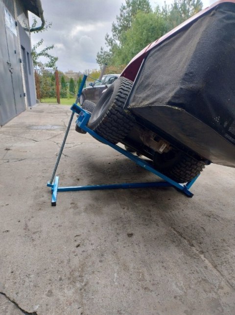 Podnośnik do traktorka kosiarki quada serwisowy 400 kg 40 stopni 65 cm Podnośnik do traktorka kosiarki quada serwisowy 400 kg 40 stopni 65 cm